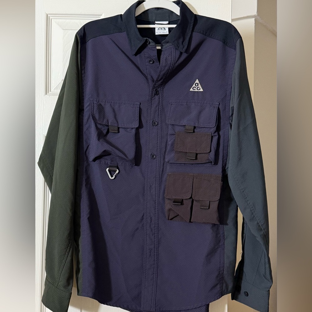 Nike ACG Dri-fit multi pocket shirt